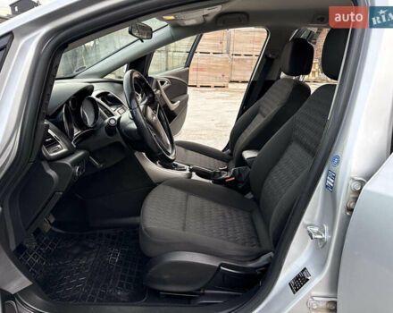 Серый Опель Астра, объемом двигателя 1.7 л и пробегом 264 тыс. км за 7200 $, фото 30 на Automoto.ua