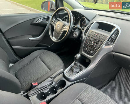 Сірий Опель Астра, об'ємом двигуна 1.7 л та пробігом 256 тис. км за 7300 $, фото 27 на Automoto.ua