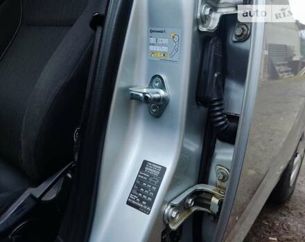 Сірий Опель Астра, об'ємом двигуна 1.7 л та пробігом 294 тис. км за 8100 $, фото 21 на Automoto.ua