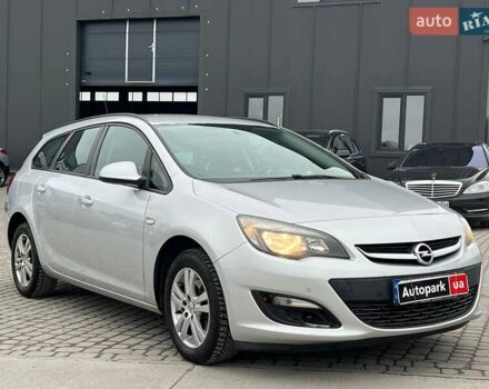Серый Опель Астра, объемом двигателя 1.7 л и пробегом 330 тыс. км за 4000 $, фото 10 на Automoto.ua