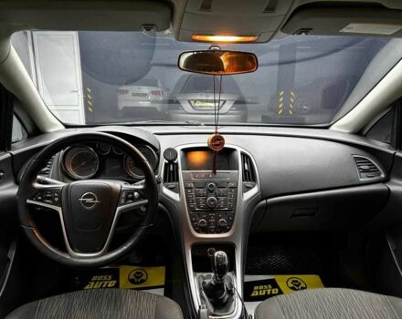 Сірий Опель Астра, об'ємом двигуна 1.7 л та пробігом 275 тис. км за 6600 $, фото 8 на Automoto.ua
