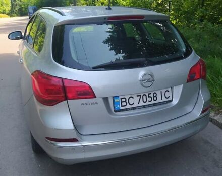 Серый Опель Астра, объемом двигателя 1.69 л и пробегом 330 тыс. км за 6100 $, фото 1 на Automoto.ua