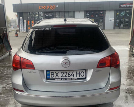 Серый Опель Астра, объемом двигателя 1.69 л и пробегом 283 тыс. км за 6900 $, фото 1 на Automoto.ua