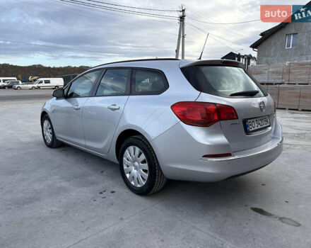 Серый Опель Астра, объемом двигателя 1.7 л и пробегом 264 тыс. км за 7200 $, фото 9 на Automoto.ua