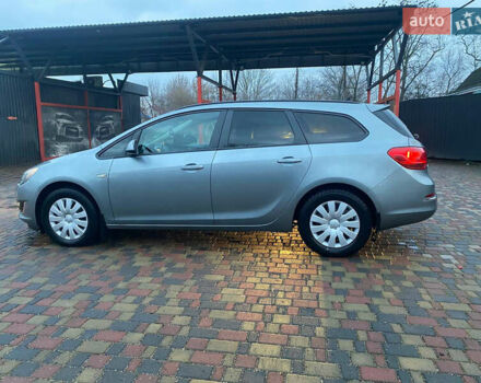 Серый Опель Астра, объемом двигателя 1.7 л и пробегом 320 тыс. км за 6700 $, фото 3 на Automoto.ua