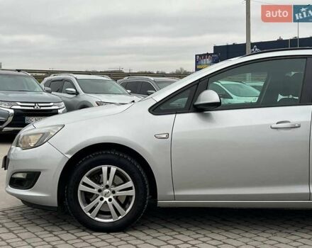 Серый Опель Астра, объемом двигателя 1.7 л и пробегом 330 тыс. км за 4000 $, фото 1 на Automoto.ua