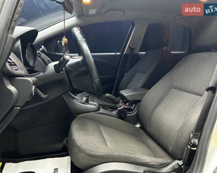 Серый Опель Астра, объемом двигателя 1.69 л и пробегом 275 тыс. км за 6600 $, фото 6 на Automoto.ua