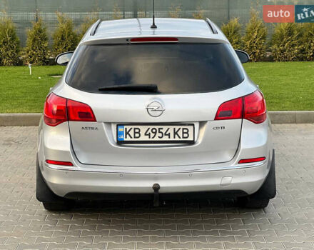 Сірий Опель Астра, об'ємом двигуна 1.7 л та пробігом 260 тис. км за 6650 $, фото 5 на Automoto.ua