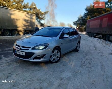 Серый Опель Астра, объемом двигателя 1.7 л и пробегом 324 тыс. км за 5450 $, фото 6 на Automoto.ua