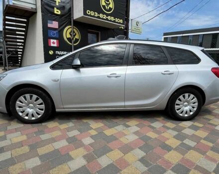 Серый Опель Астра, объемом двигателя 1.7 л и пробегом 197 тыс. км за 7400 $, фото 3 на Automoto.ua