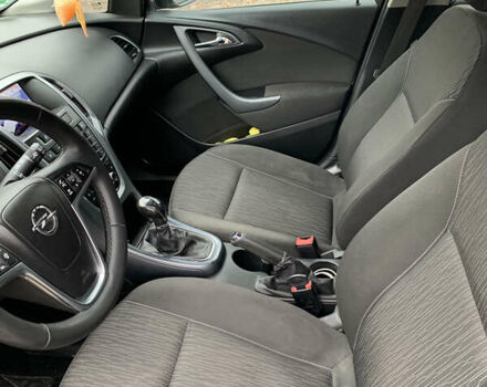 Сірий Опель Астра, об'ємом двигуна 1.7 л та пробігом 247 тис. км за 7400 $, фото 8 на Automoto.ua