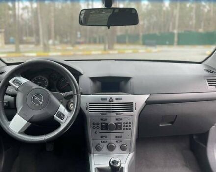 Серый Опель Астра, объемом двигателя 1.6 л и пробегом 235 тыс. км за 6299 $, фото 19 на Automoto.ua