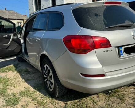 Серый Опель Астра, объемом двигателя 1.7 л и пробегом 220 тыс. км за 6500 $, фото 2 на Automoto.ua