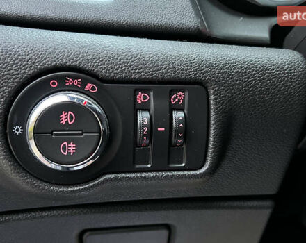 Серый Опель Астра, объемом двигателя 1.69 л и пробегом 270 тыс. км за 8500 $, фото 16 на Automoto.ua