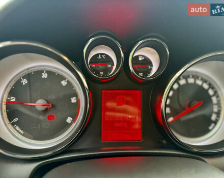 Опель Астра 2013 в Ровно на Automoto.ua Серый Опель Астра, объемом двигателя 2 л и пробегом 224 тыс. км за 7999 $, фото 17 на Automoto.ua