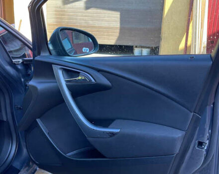 Серый Опель Астра, объемом двигателя 2 л и пробегом 300 тыс. км за 8000 $, фото 7 на Automoto.ua