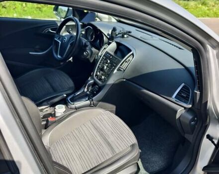 Серый Опель Астра, объемом двигателя 1.96 л и пробегом 307 тыс. км за 7300 $, фото 15 на Automoto.ua