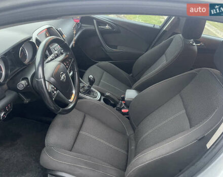 Серый Опель Астра, объемом двигателя 1.69 л и пробегом 239 тыс. км за 5700 $, фото 29 на Automoto.ua