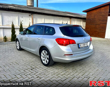 Серый Опель Астра, объемом двигателя 1.7 л и пробегом 0 тыс. км за 8800 $, фото 5 на Automoto.ua