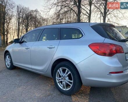 Серый Опель Астра, объемом двигателя 1.6 л и пробегом 300 тыс. км за 7700 $, фото 9 на Automoto.ua