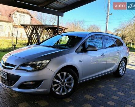 Опель Астра 2014 в Бориславе на Automoto.ua Серый Опель Астра, объемом двигателя 1.7 л и пробегом 238 тыс. км за 7300 $, фото 5 на Automoto.ua