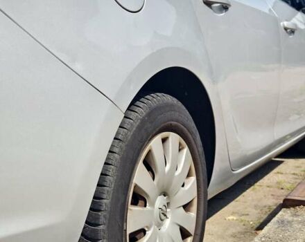 Серый Опель Астра, объемом двигателя 1.96 л и пробегом 307 тыс. км за 7300 $, фото 34 на Automoto.ua