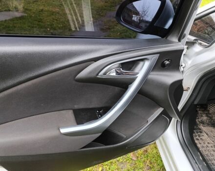 Серый Опель Астра, объемом двигателя 1.7 л и пробегом 202 тыс. км за 5900 $, фото 7 на Automoto.ua