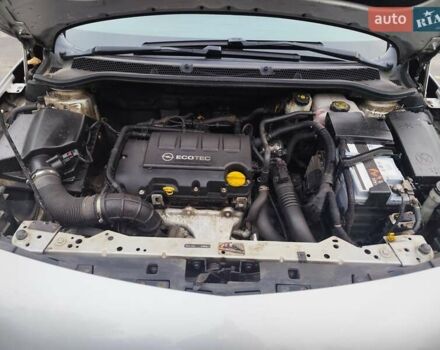 Сірий Опель Астра, об'ємом двигуна 1.4 л та пробігом 212 тис. км за 7850 $, фото 48 на Automoto.ua