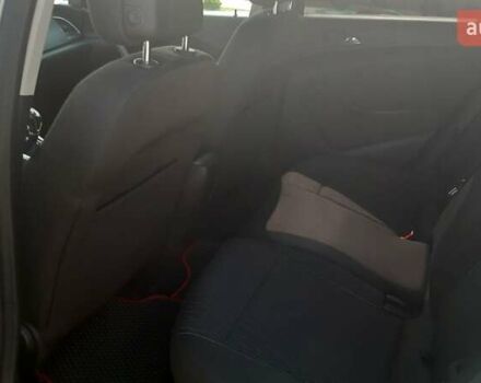 Серый Опель Астра, объемом двигателя 1.6 л и пробегом 260 тыс. км за 7500 $, фото 7 на Automoto.ua