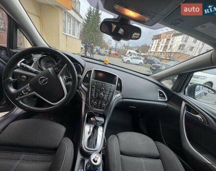 Серый Опель Астра, объемом двигателя 2 л и пробегом 262 тыс. км за 8950 $, фото 12 на Automoto.ua