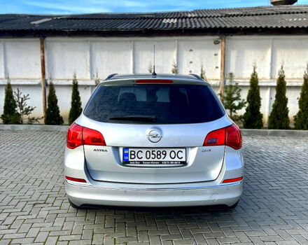 Серый Опель Астра, объемом двигателя 1.7 л и пробегом 0 тыс. км за 8800 $, фото 6 на Automoto.ua