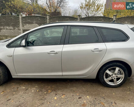 Серый Опель Астра, объемом двигателя 1.69 л и пробегом 239 тыс. км за 5700 $, фото 7 на Automoto.ua