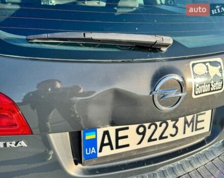 Серый Опель Астра, объемом двигателя 1.96 л и пробегом 436 тыс. км за 7000 $, фото 6 на Automoto.ua