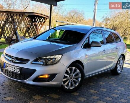 Опель Астра 2014 в Бориславе на Automoto.ua Серый Опель Астра, объемом двигателя 1.7 л и пробегом 238 тыс. км за 7300 $, фото 8 на Automoto.ua