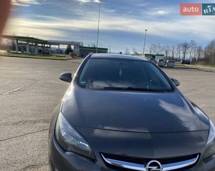Серый Опель Астра, объемом двигателя 1.7 л и пробегом 250 тыс. км за 7100 $, фото 6 на Automoto.ua