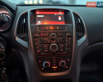 Серый Опель Астра, объемом двигателя 1.7 л и пробегом 210 тыс. км за 7990 $, фото 15 на Automoto.ua