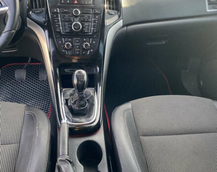 Серый Опель Астра, объемом двигателя 1.6 л и пробегом 165 тыс. км за 7700 $, фото 8 на Automoto.ua