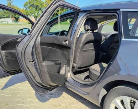 Серый Опель Астра, объемом двигателя 1.6 л и пробегом 226 тыс. км за 8600 $, фото 8 на Automoto.ua