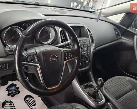 Сірий Опель Астра, об'ємом двигуна 1.6 л та пробігом 182 тис. км за 8999 $, фото 12 на Automoto.ua