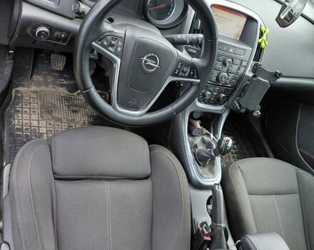 Серый Опель Астра, объемом двигателя 1.6 л и пробегом 212 тыс. км за 8800 $, фото 32 на Automoto.ua