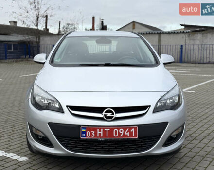 Серый Опель Астра, объемом двигателя 1.6 л и пробегом 242 тыс. км за 8800 $, фото 4 на Automoto.ua