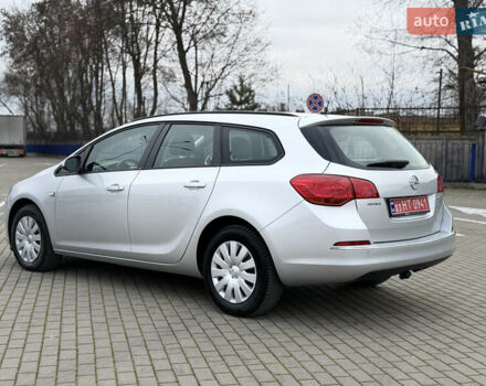 Серый Опель Астра, объемом двигателя 1.6 л и пробегом 242 тыс. км за 8800 $, фото 6 на Automoto.ua