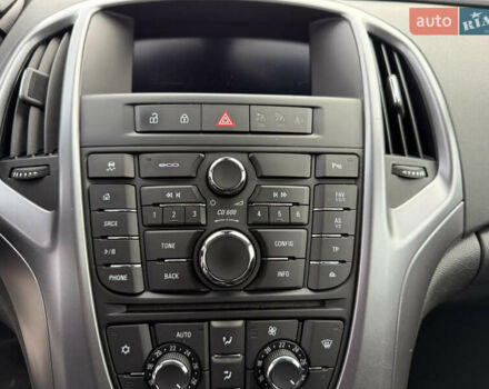 Серый Опель Астра, объемом двигателя 1.6 л и пробегом 242 тыс. км за 8800 $, фото 25 на Automoto.ua