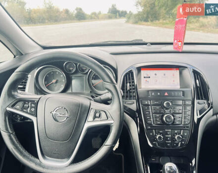 Опель Астра 2015 в Бердичеве на Automoto.ua Серый Опель Астра, объемом двигателя 1.6 л и пробегом 295 тыс. км за 8100 $, фото 9 на Automoto.ua