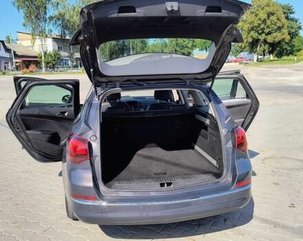 Серый Опель Астра, объемом двигателя 1.6 л и пробегом 226 тыс. км за 8600 $, фото 7 на Automoto.ua