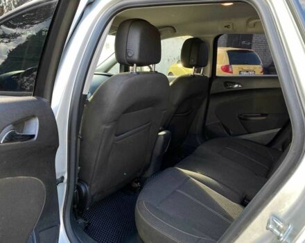 Опель Астра 2015 у Дніпро (Дніпропетровську) на Automoto.ua Сірий Опель Астра, об'ємом двигуна 1.6 л та пробігом 290 тис. км за 7999 $, фото 11 на Automoto.ua