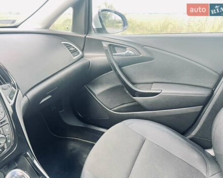 Опель Астра 2015 в Бердичеве на Automoto.ua Серый Опель Астра, объемом двигателя 1.6 л и пробегом 295 тыс. км за 8100 $, фото 11 на Automoto.ua