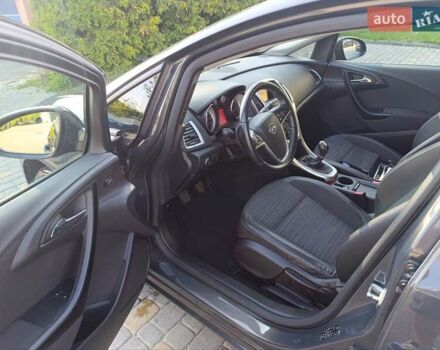 Серый Опель Астра, объемом двигателя 1.6 л и пробегом 240 тыс. км за 8650 $, фото 8 на Automoto.ua