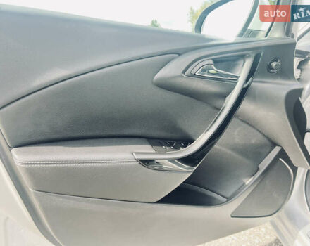 Опель Астра 2015 в Бердичеве на Automoto.ua Серый Опель Астра, объемом двигателя 1.6 л и пробегом 295 тыс. км за 8100 $, фото 8 на Automoto.ua