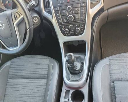 Серый Опель Астра, объемом двигателя 1.6 л и пробегом 240 тыс. км за 8650 $, фото 24 на Automoto.ua